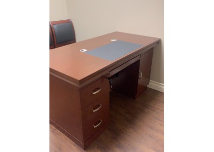  Veneer Signing Desk